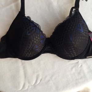 Vince Camuto bra.